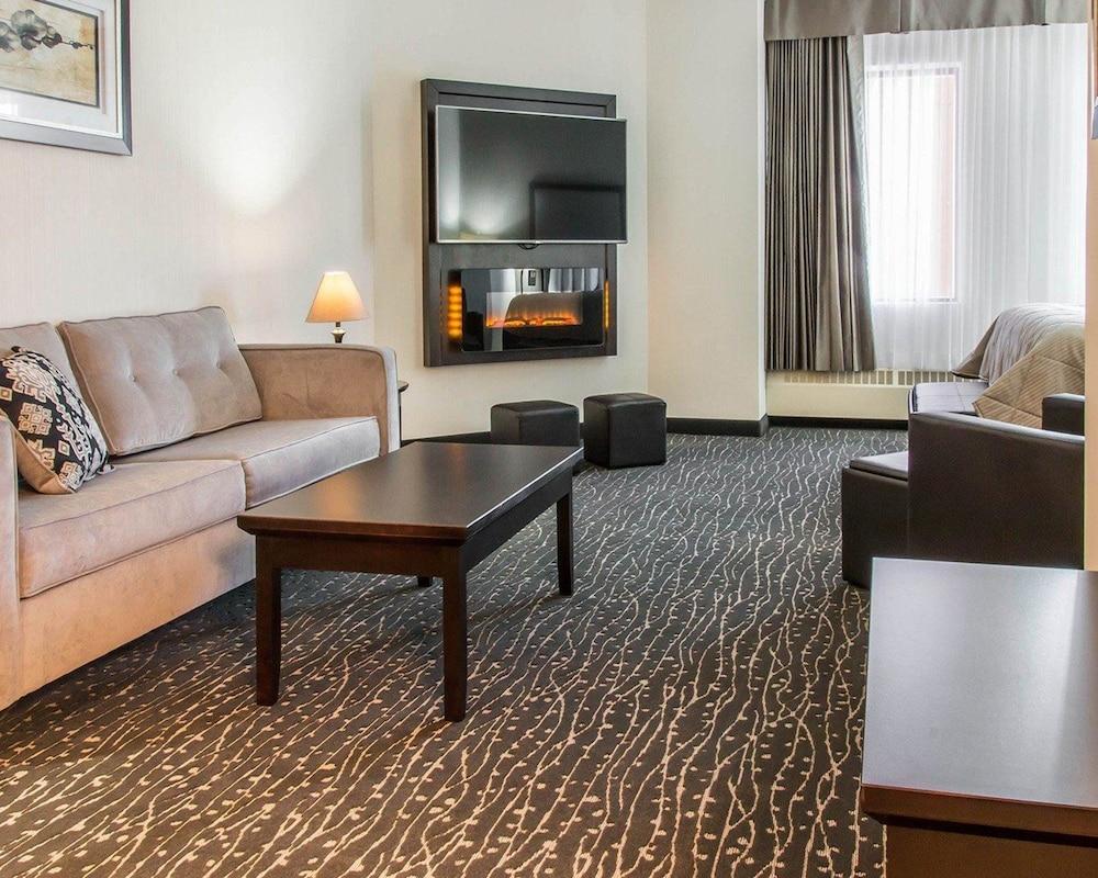 Clarion Hotel&Suites Winnipeg Exterior foto