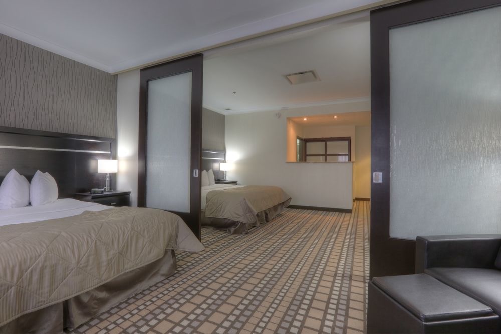 Clarion Hotel&Suites Winnipeg Exterior foto