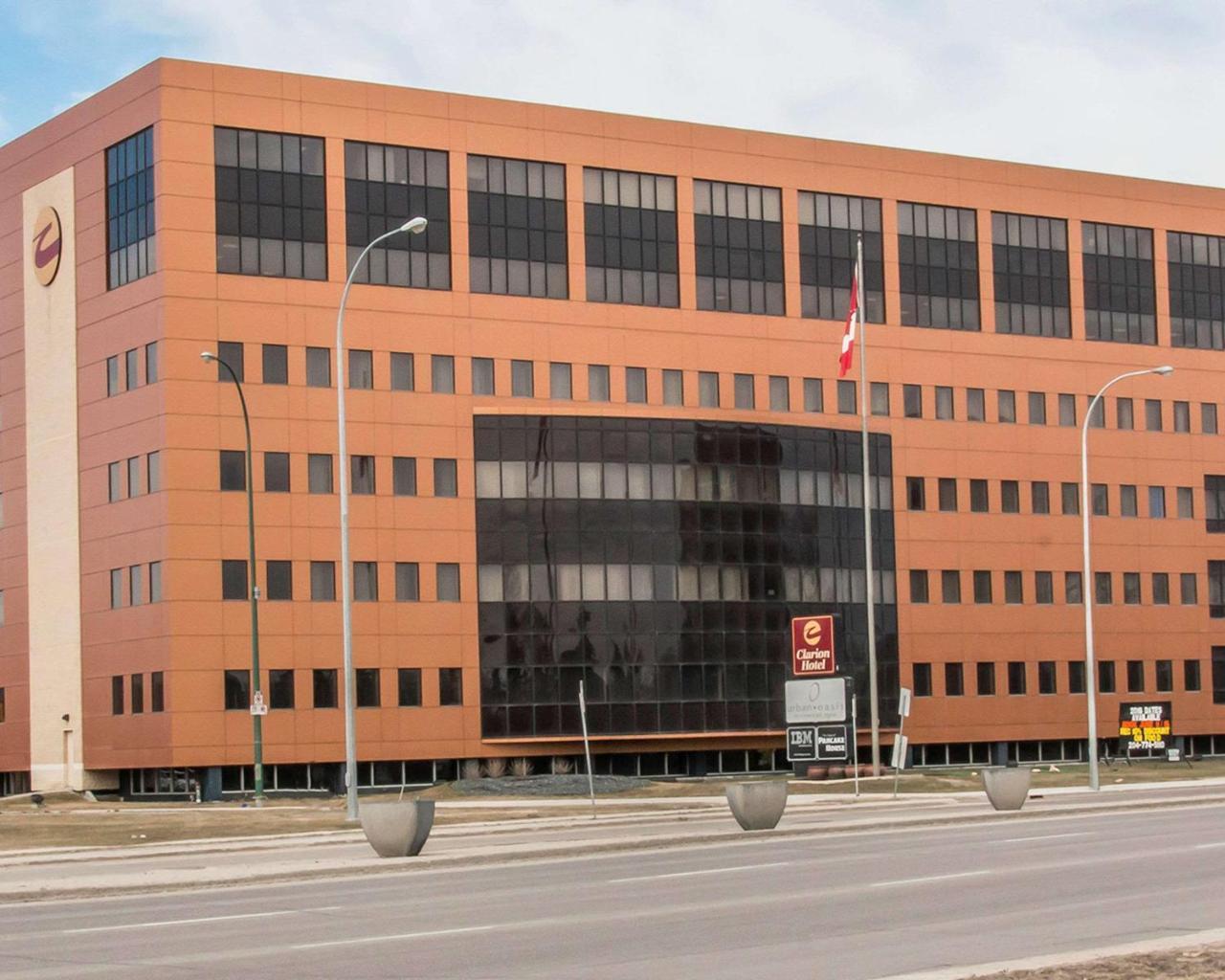 Clarion Hotel&Suites Winnipeg Exterior foto