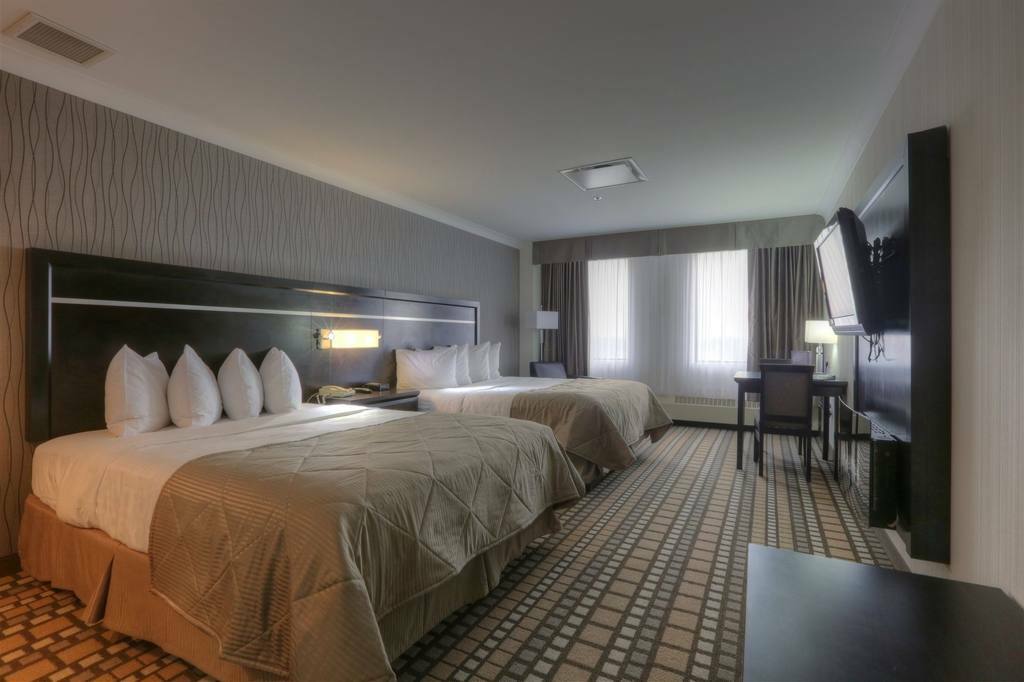 Clarion Hotel&Suites Winnipeg Exterior foto
